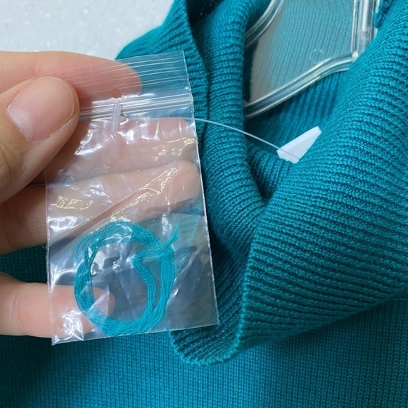 ISAACMIZRAHLIVE Turtleneck Medium Long Sleeve Cotton Rayon Large Sweater NEW - Picture 5 of 7